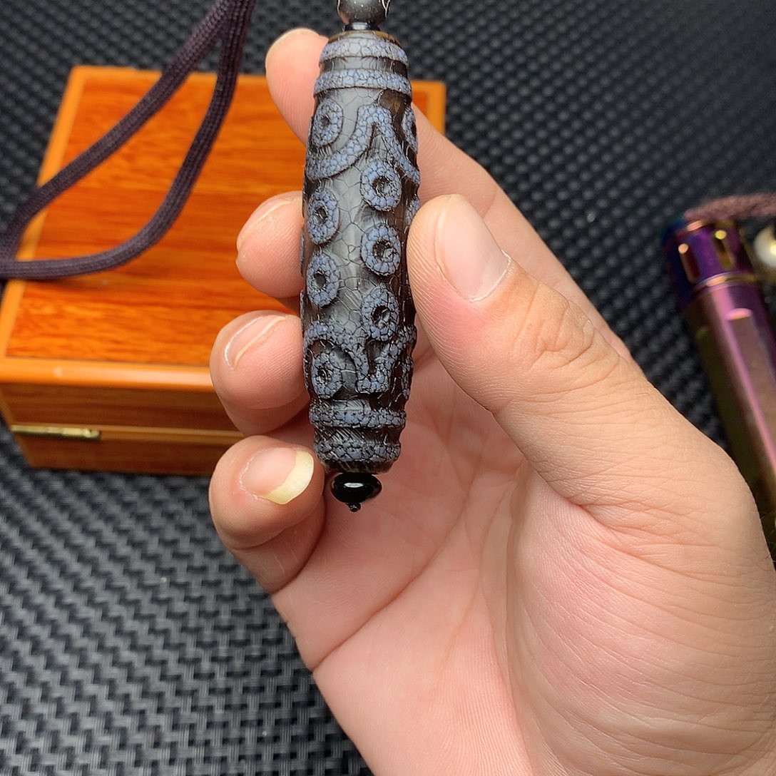 孙***波玛瑙/玉髓未镶嵌手链