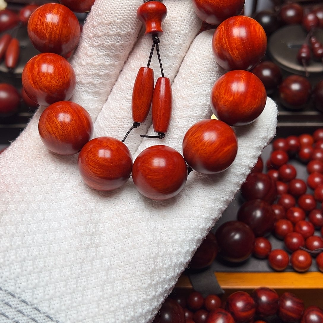 K***i木2.0镇店玉化果冻满金星