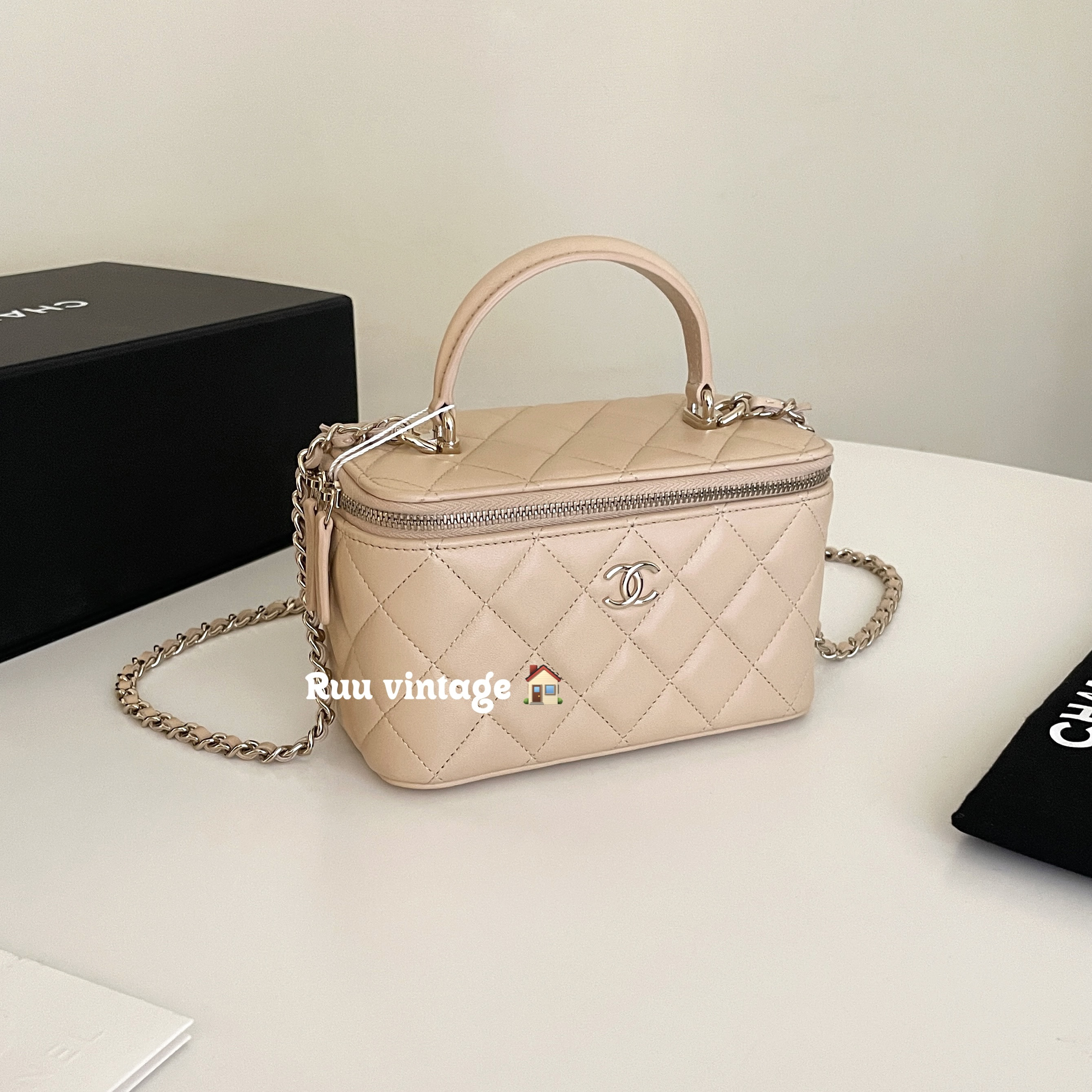 95新 Chanel/香奈儿 24K米色金扣手柄长盒子手提单肩斜挎包 6652