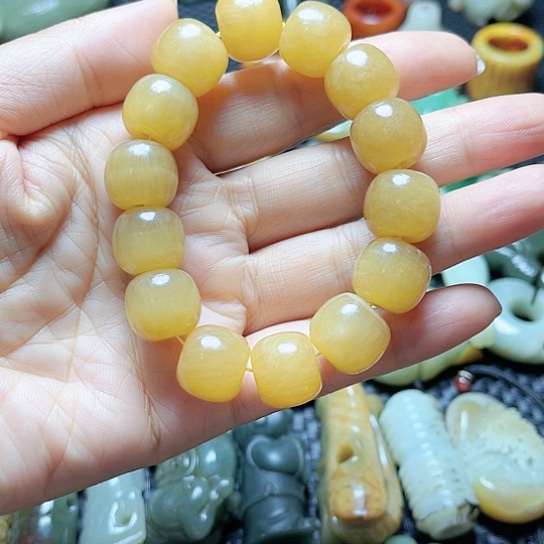 白玉菩提吊坠摆件