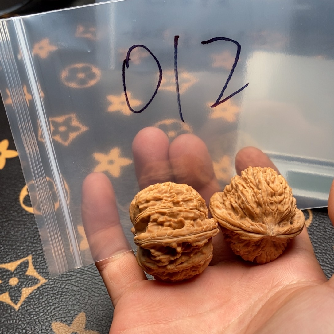 吊坠文玩核桃白狮子