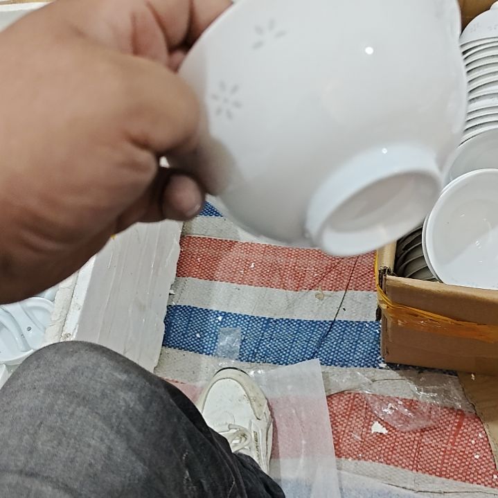 瓷景德镇青瓷玲珑5寸吃饭碗8个微瑕疵