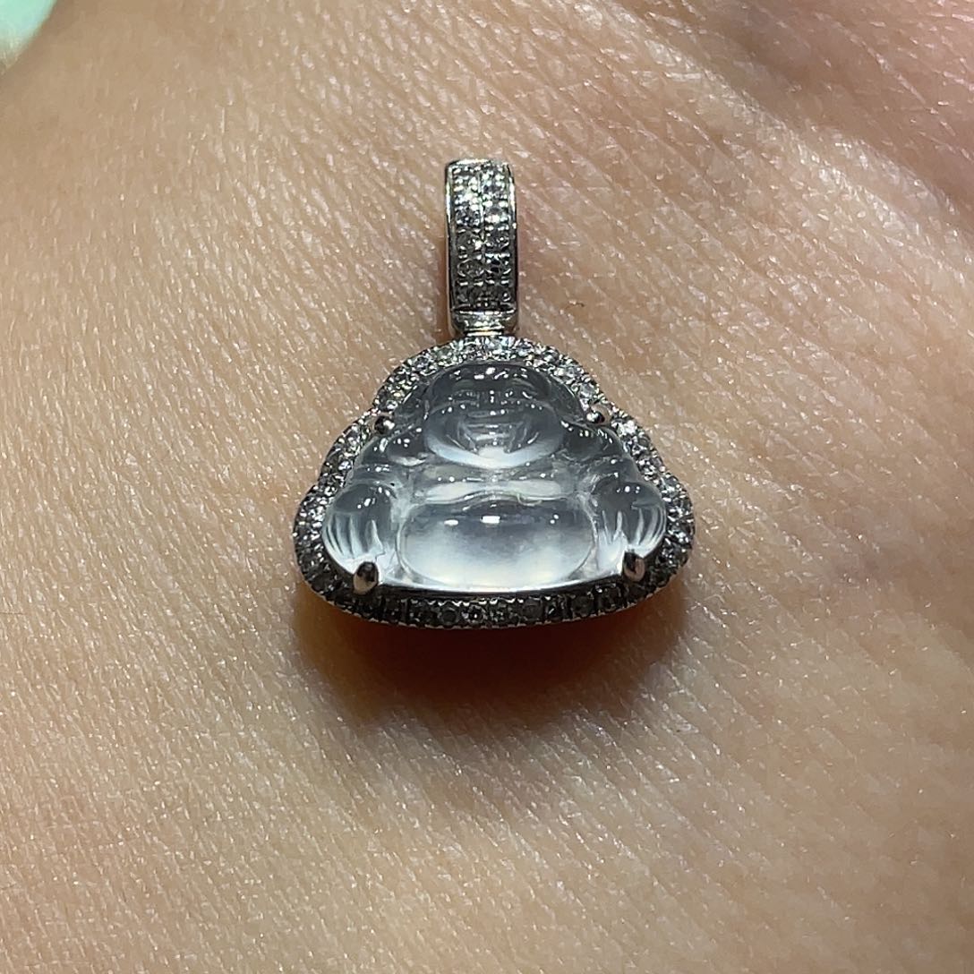 翡翠18K金镶嵌颈饰吊坠