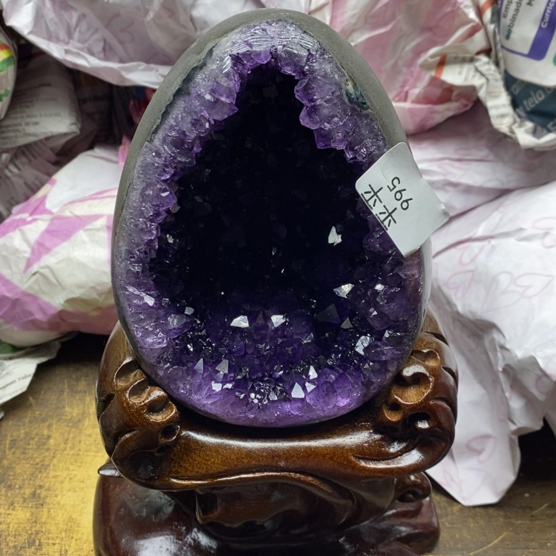 紫晶乌拉圭未镶嵌