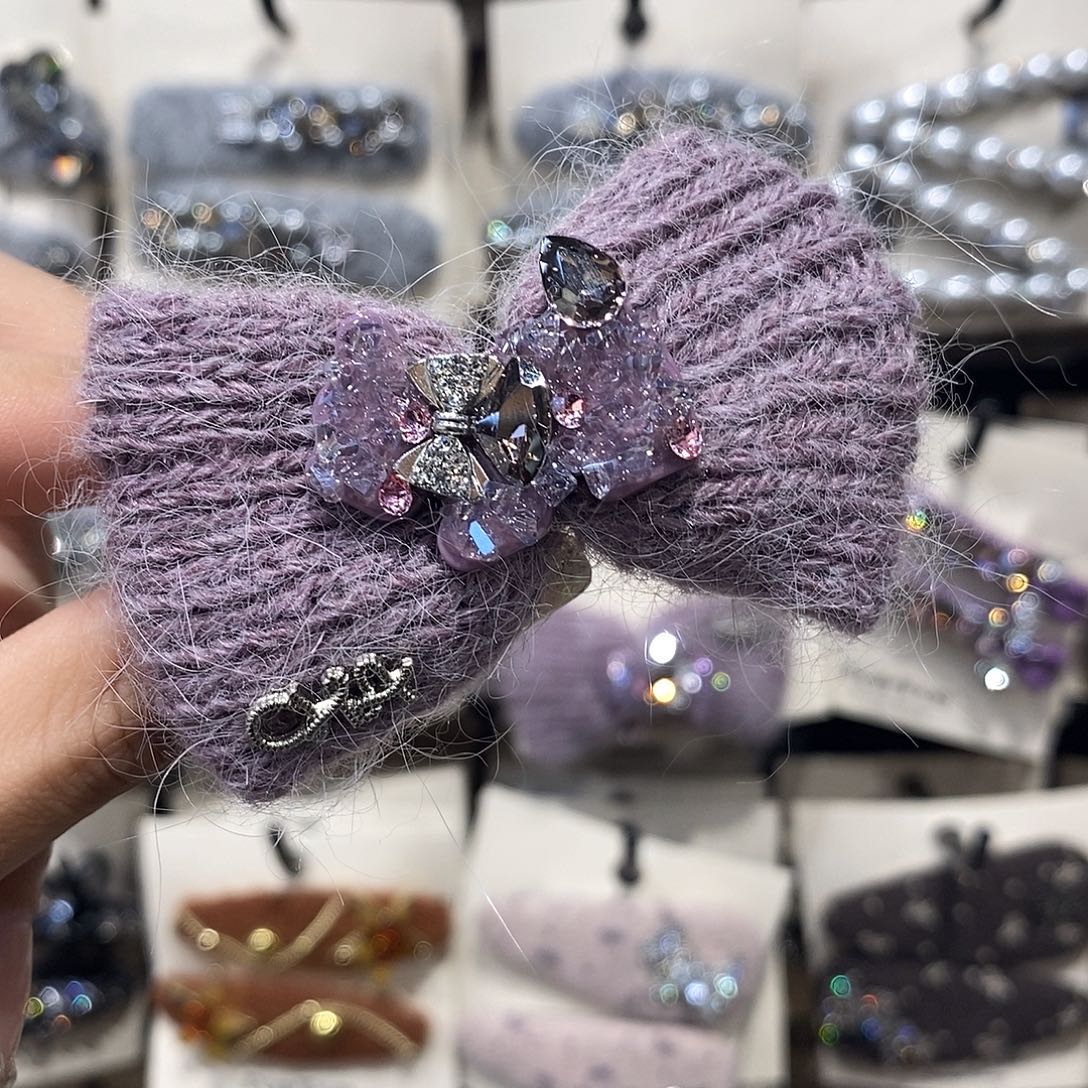 布艺铁合金鸭嘴夹