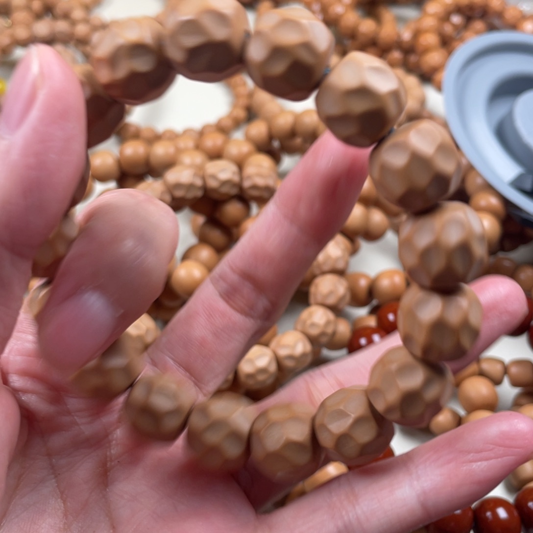 猴头核桃手串泛油油点龙岩奶酪13