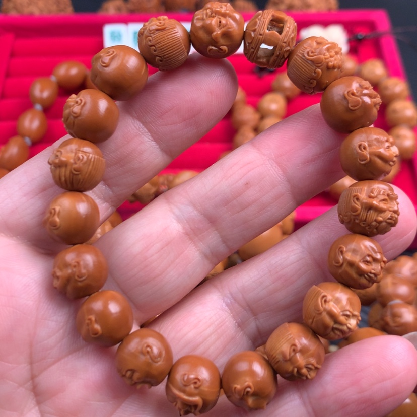 【闪购商品】橄榄核手串严***须派罗汉