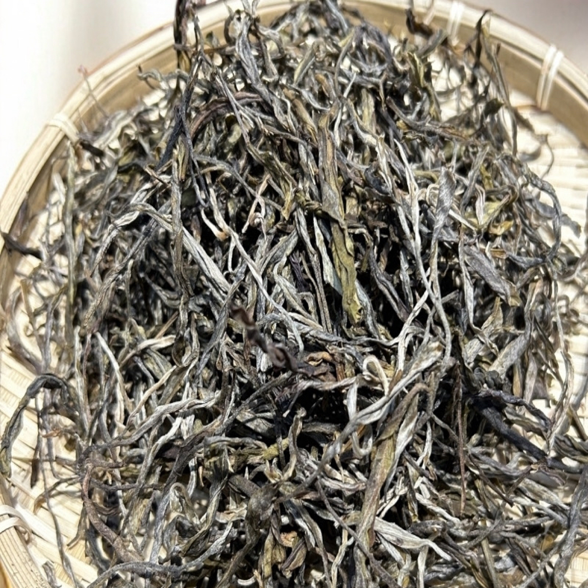 2023年老班章茶王地4月5日普洱生茶散茶（无茶样）