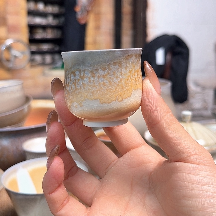 福利不退换随机发杯子