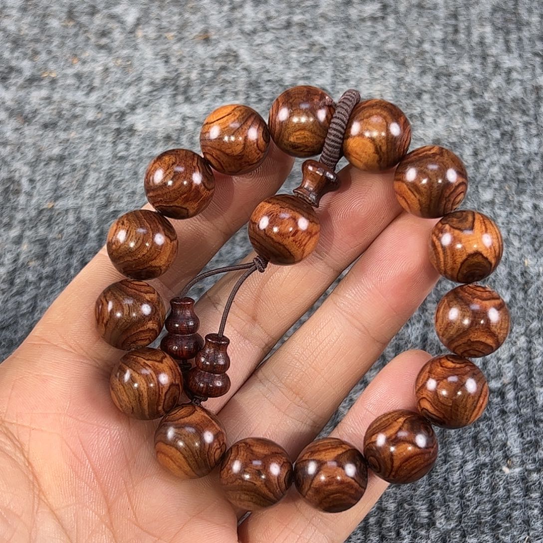 首***游崖柏海南黄花梨老料熊猫眼15，典藏品