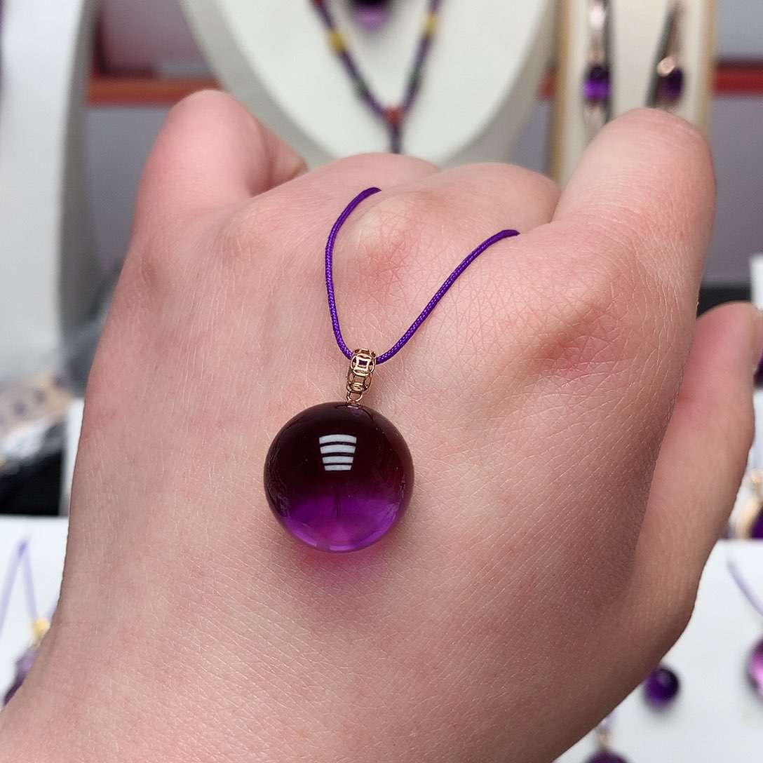 紫晶吊坠(赠链)18K金镶嵌