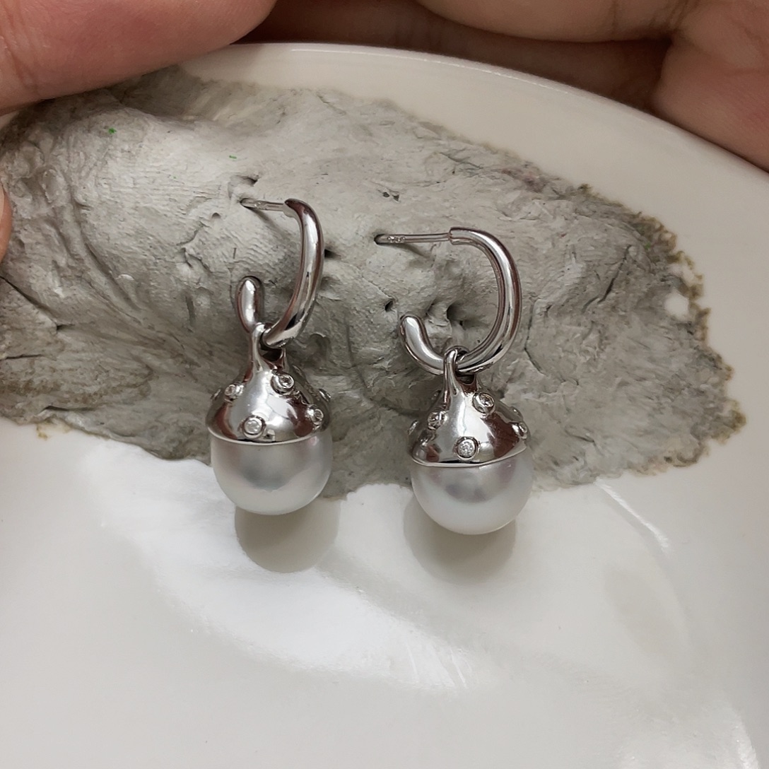 银S925镶嵌海水珍珠耳饰