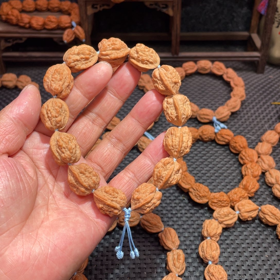 文玩核桃手串 原生态 嵩山老树蛤蟆头