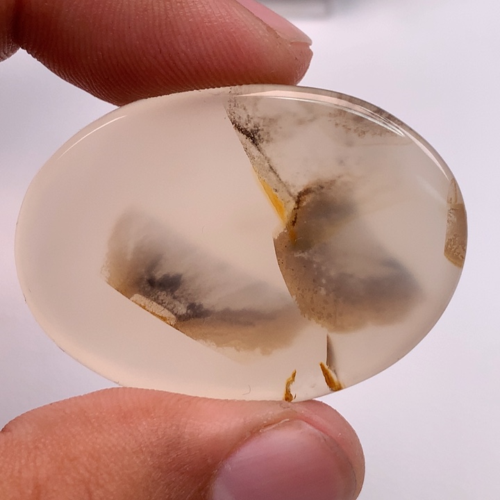 玛瑙/玉髓颈饰未镶嵌波*?