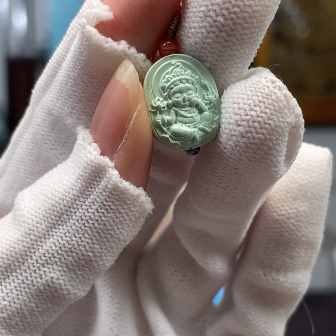 绿松石未镶嵌挂件