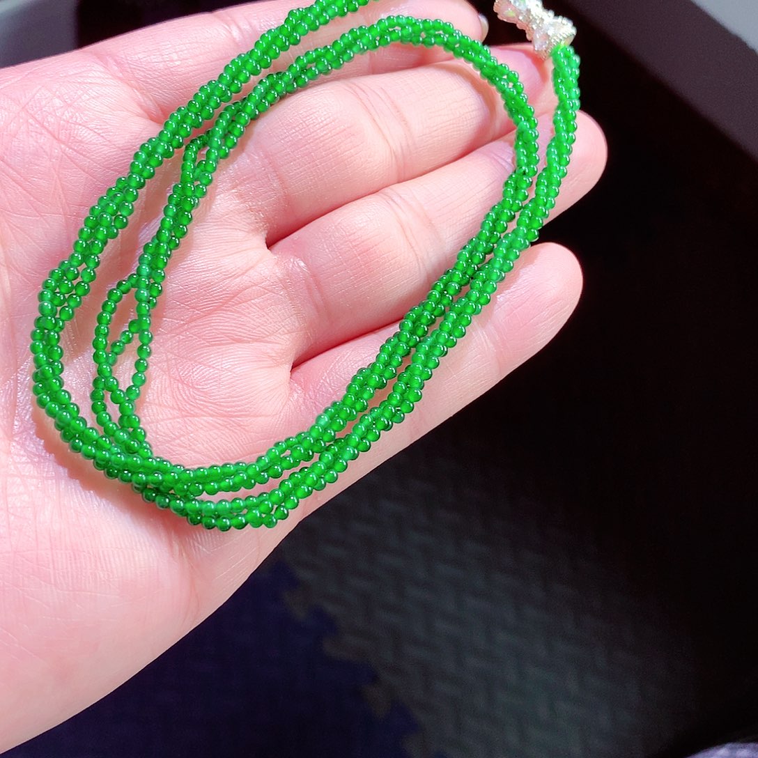 翡翠手链未镶嵌天然翡翠手链未镶嵌