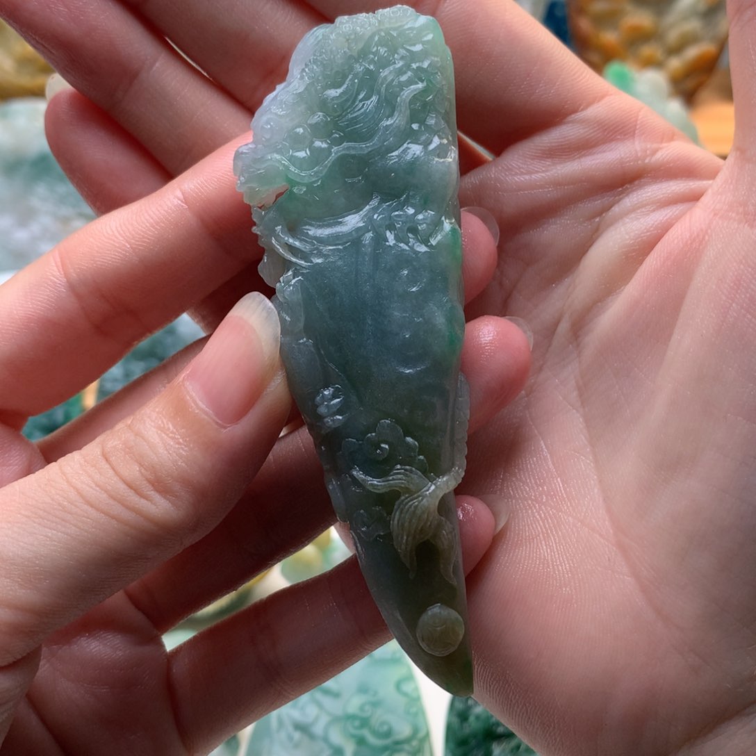 定制翡翠未镶嵌c****?龙牙