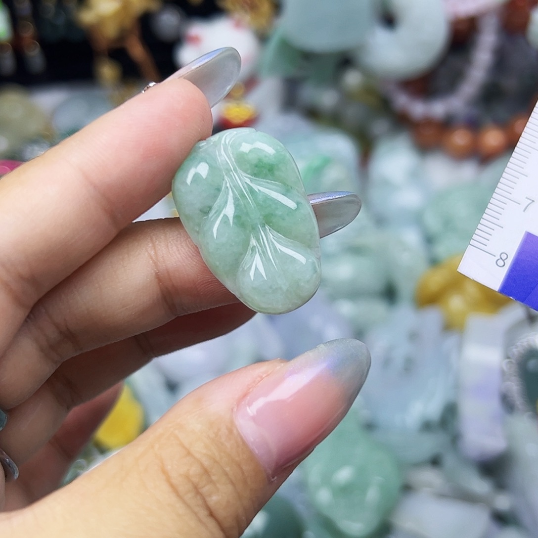 翡翠未镶嵌吊坠(不含链)1211222