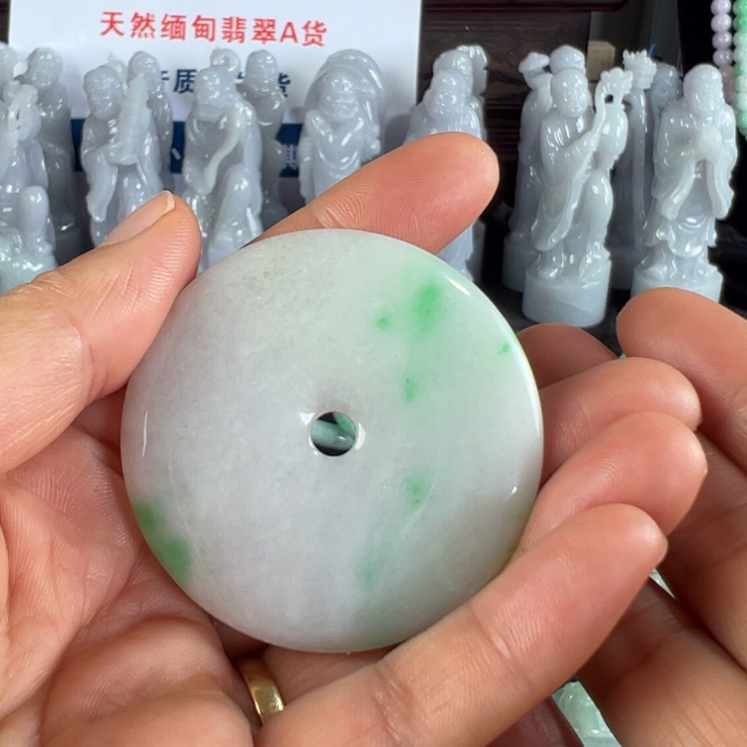 翡翠未镶嵌项圈天然翡翠挂件
