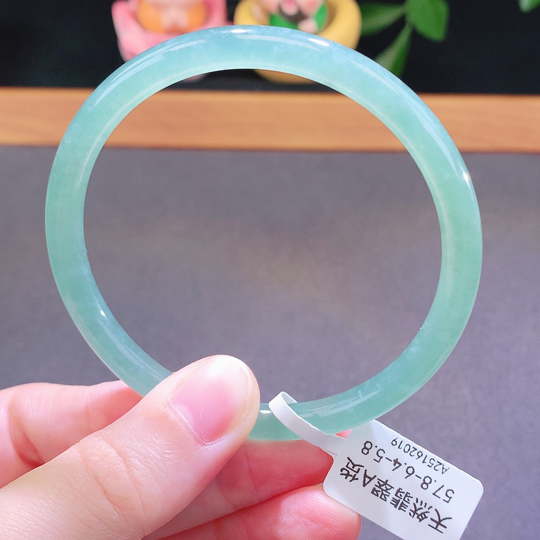 翡翠未镶嵌手镯天然翡翠