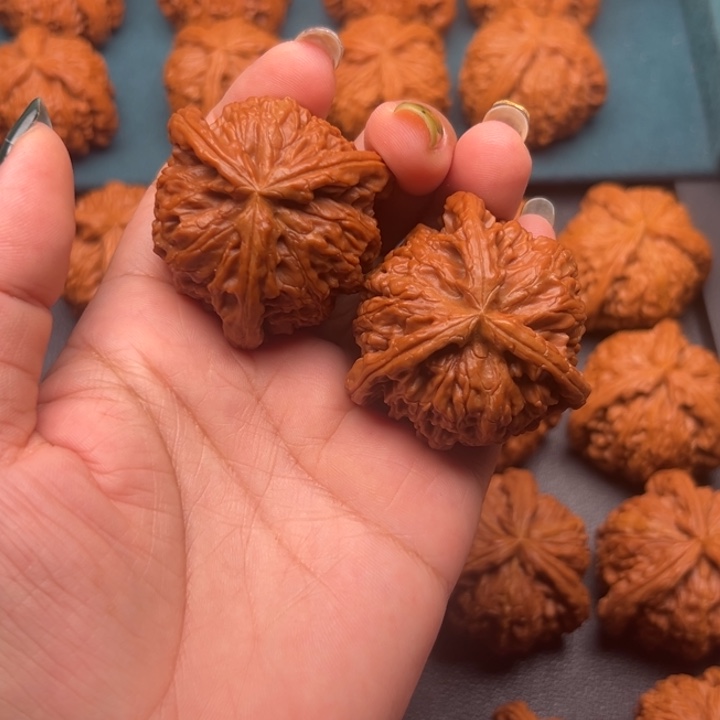 橙***甜文玩核桃吊坠88888888888