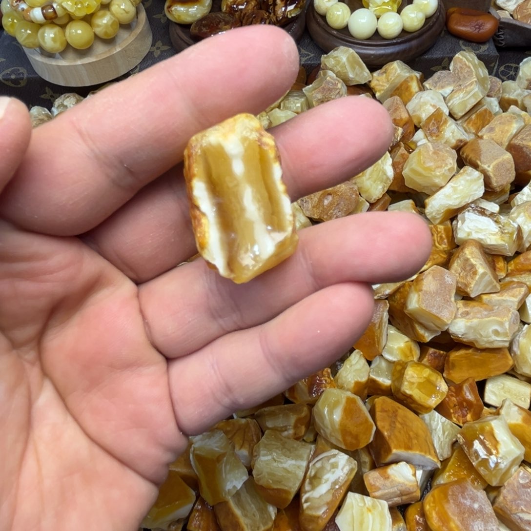 原***物定制琥珀未镶嵌随形