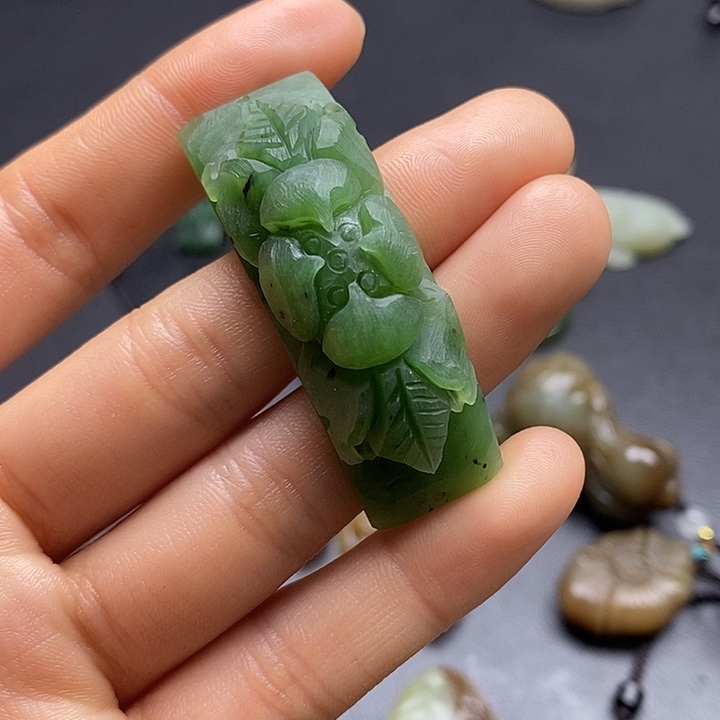 颈饰未镶嵌和田玉用****7