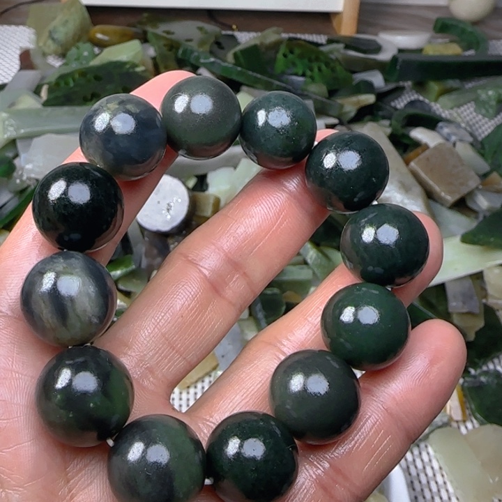 未镶嵌和田玉珠宝半成品