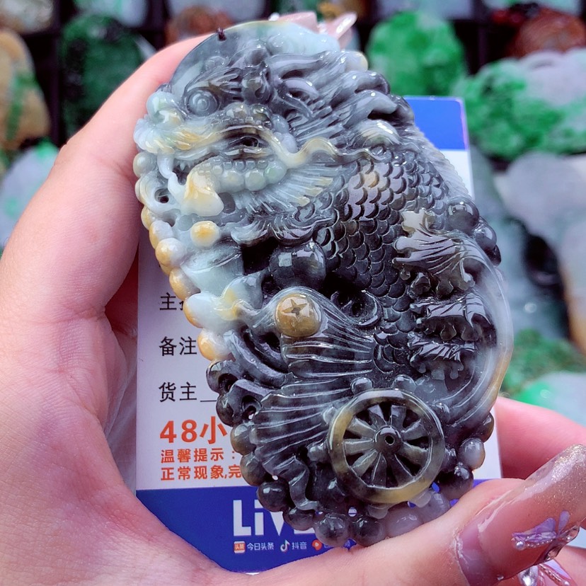 【闪购商品】翡翠颈饰未镶嵌挂件