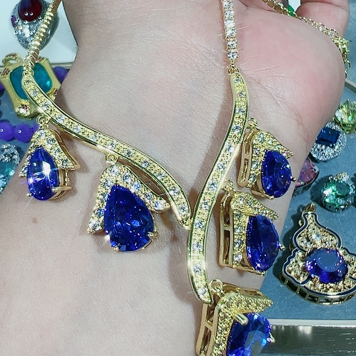 红宝石戒指未镶嵌