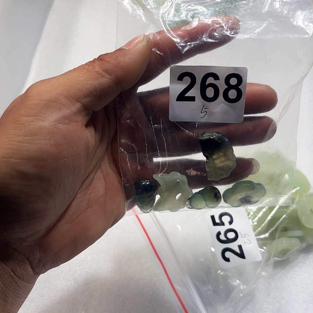 W***-蛇纹石玉未镶嵌发簪