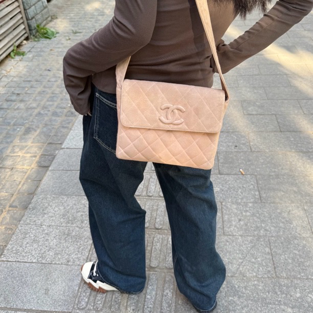 95新 Chanel/香奈儿 香奈儿 沙色麂皮斜挎包