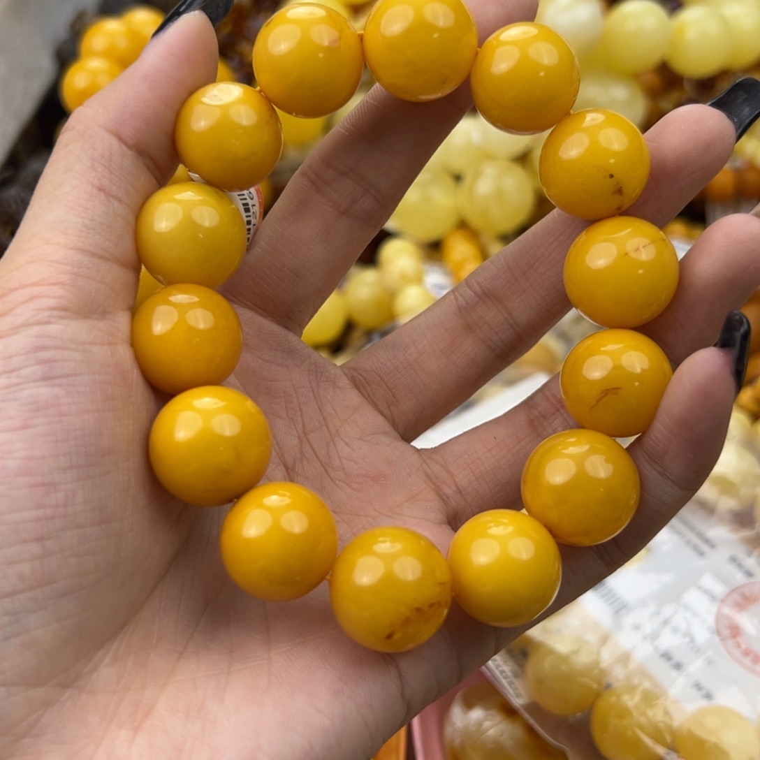 琥珀珠宝奇石未镶嵌