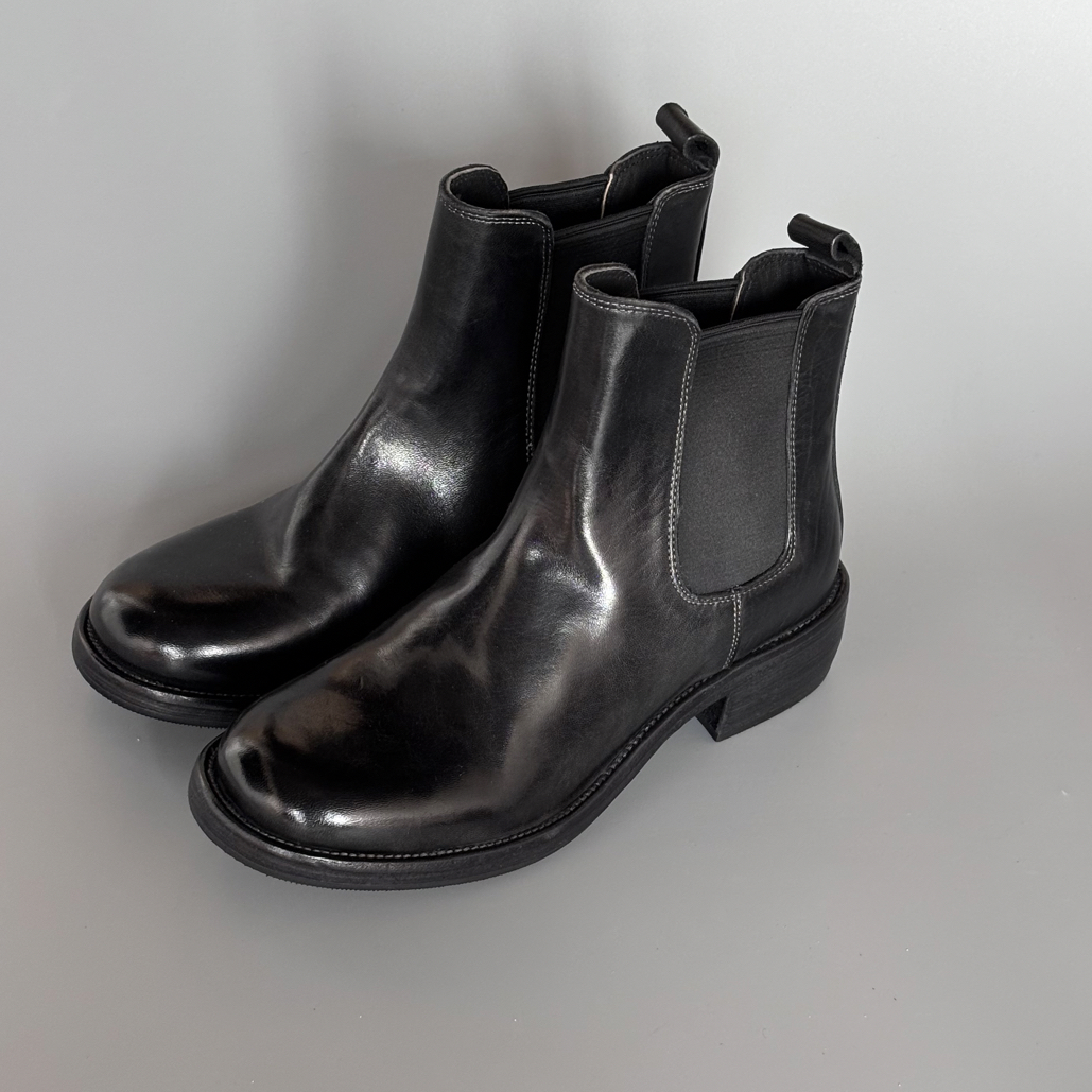 P重水洗马皮切尔西靴秋季女靴百搭高帮英伦胶粘复古烟筒靴靴子