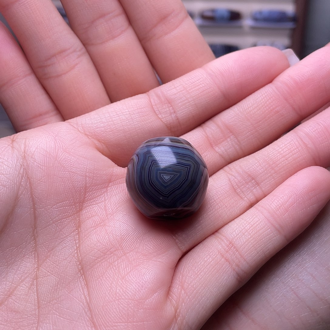 乘***台玛瑙/玉髓未镶嵌颈饰