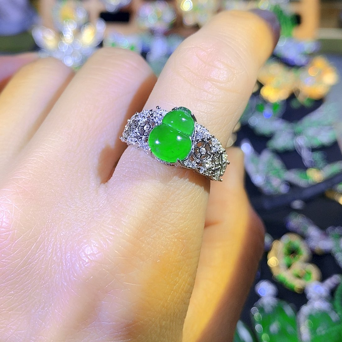 吊坠(不含链)银S925镶嵌翡翠