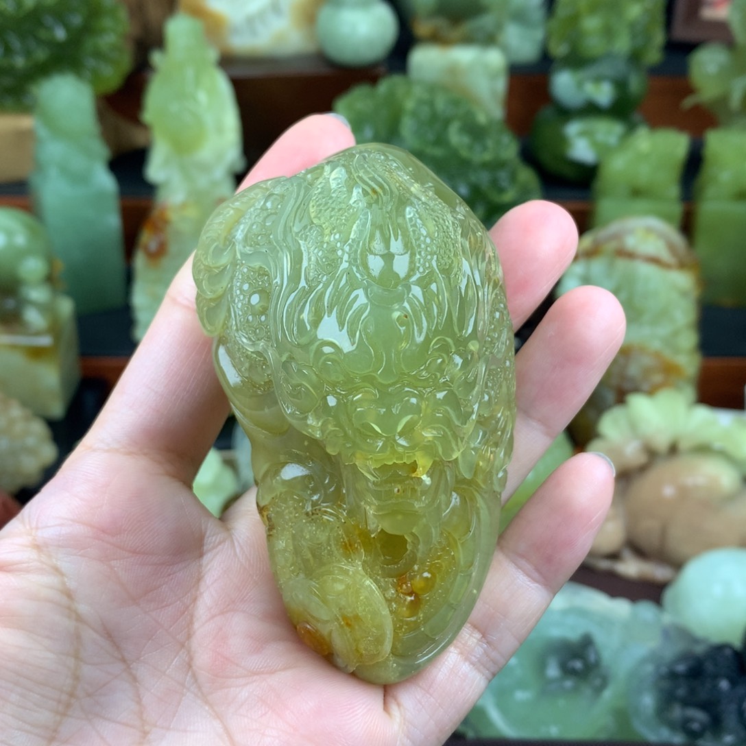 未镶嵌岫玉手把件
