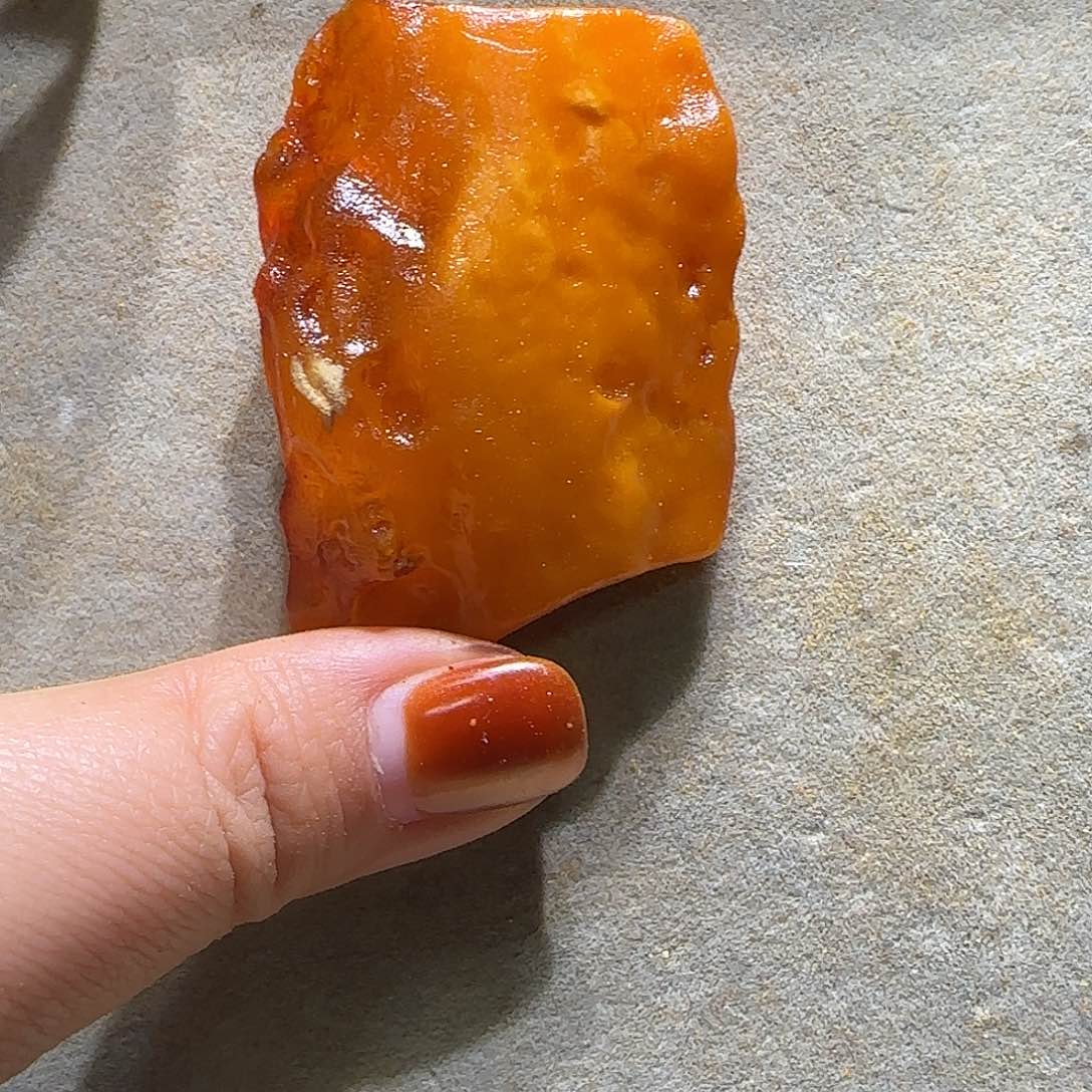 定制琥珀未镶嵌定制