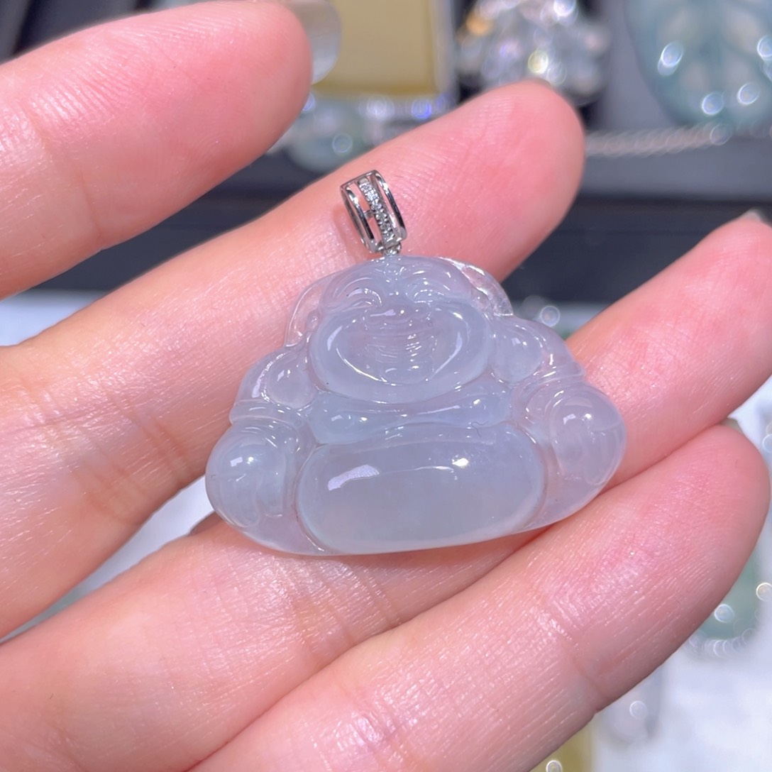 翡翠18K金镶嵌颈饰翡翠