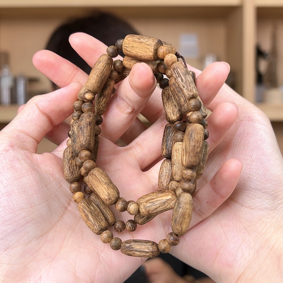 沉香手串乌身圆叶 21g 多样性发货一条