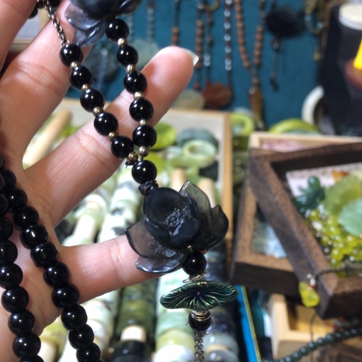 岫玉未镶嵌岫玉五帝钱手链