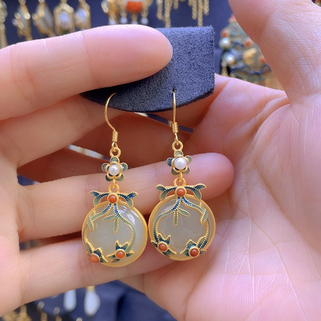 和田玉耳饰银S925镀金镶嵌