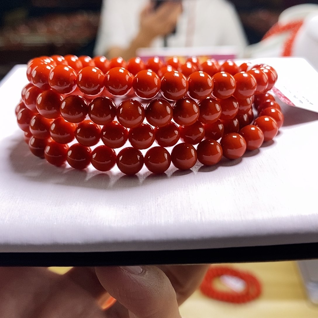 未镶嵌云端   6+mm  多样性发一南红玛瑙