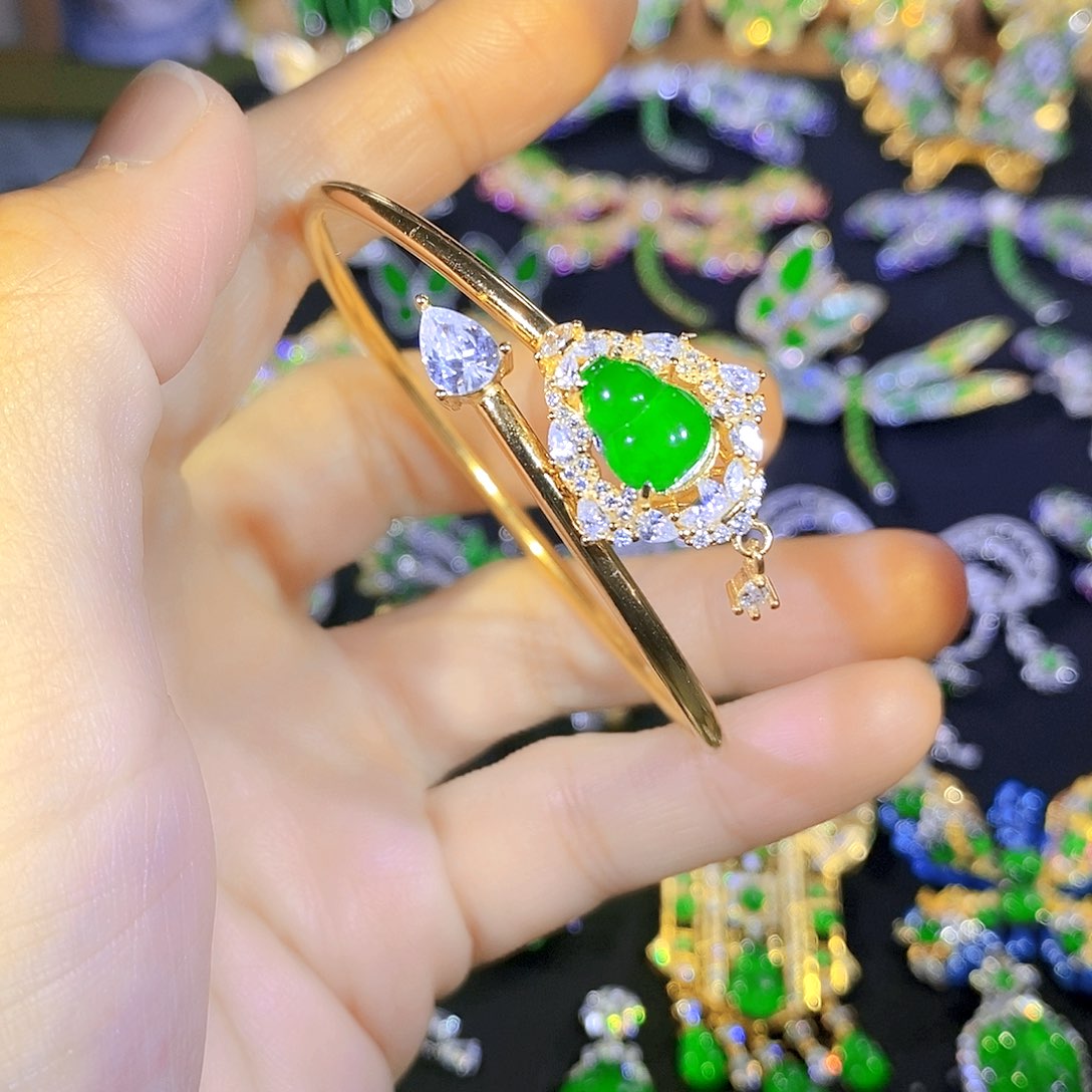 吊坠(不含链)银S925镶嵌翡翠