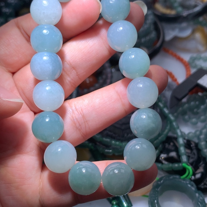 翡翠颈饰未镶嵌保真天然A货翡翠