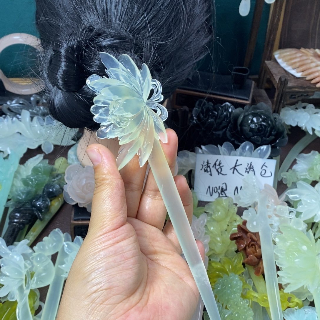 白***白蛇纹石玉未镶嵌发饰