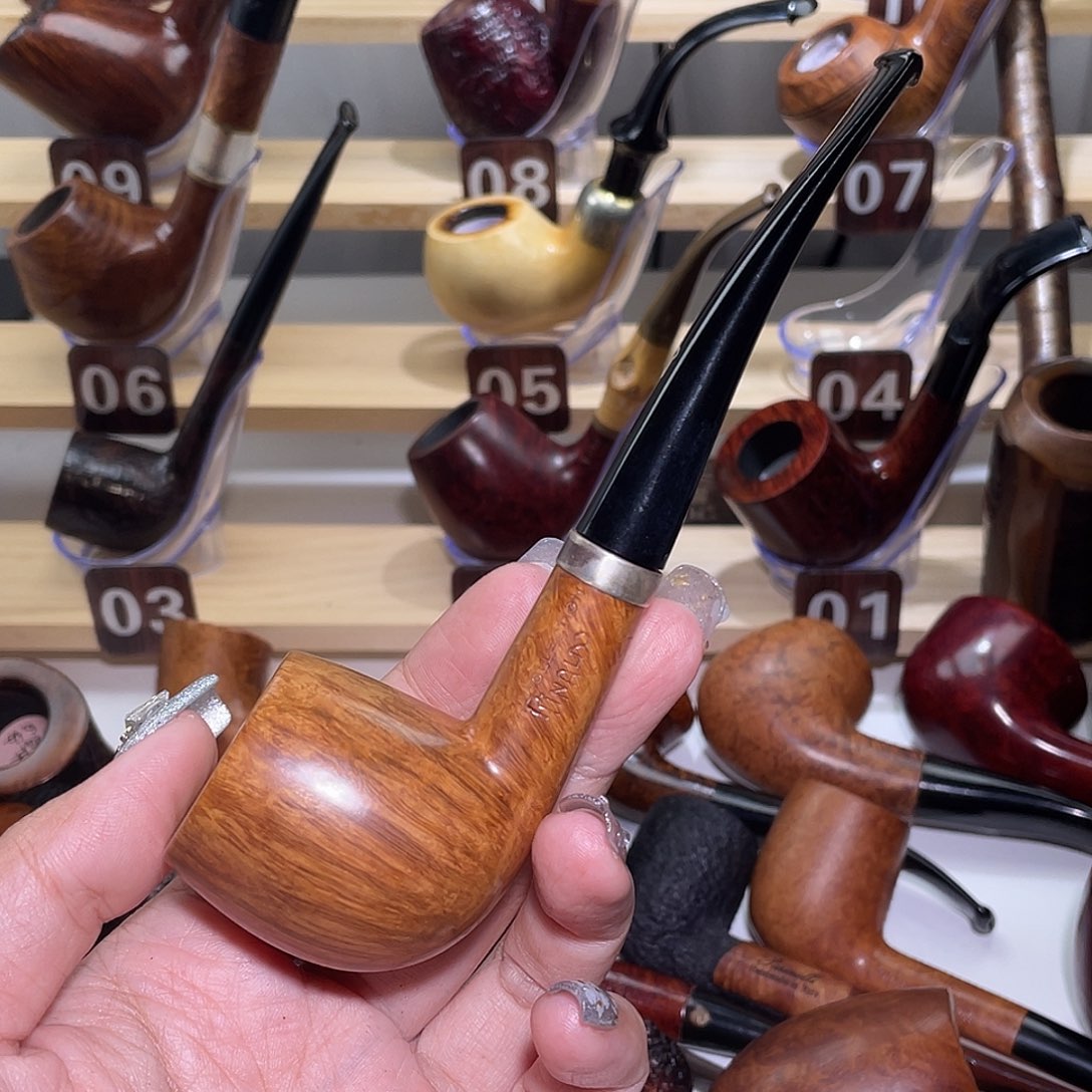 烟***吸烟斗哥 雷娜多烟斗