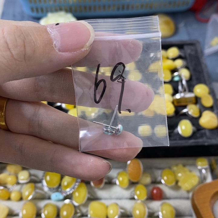 蜜蜡裸石银S925镶嵌耳钉