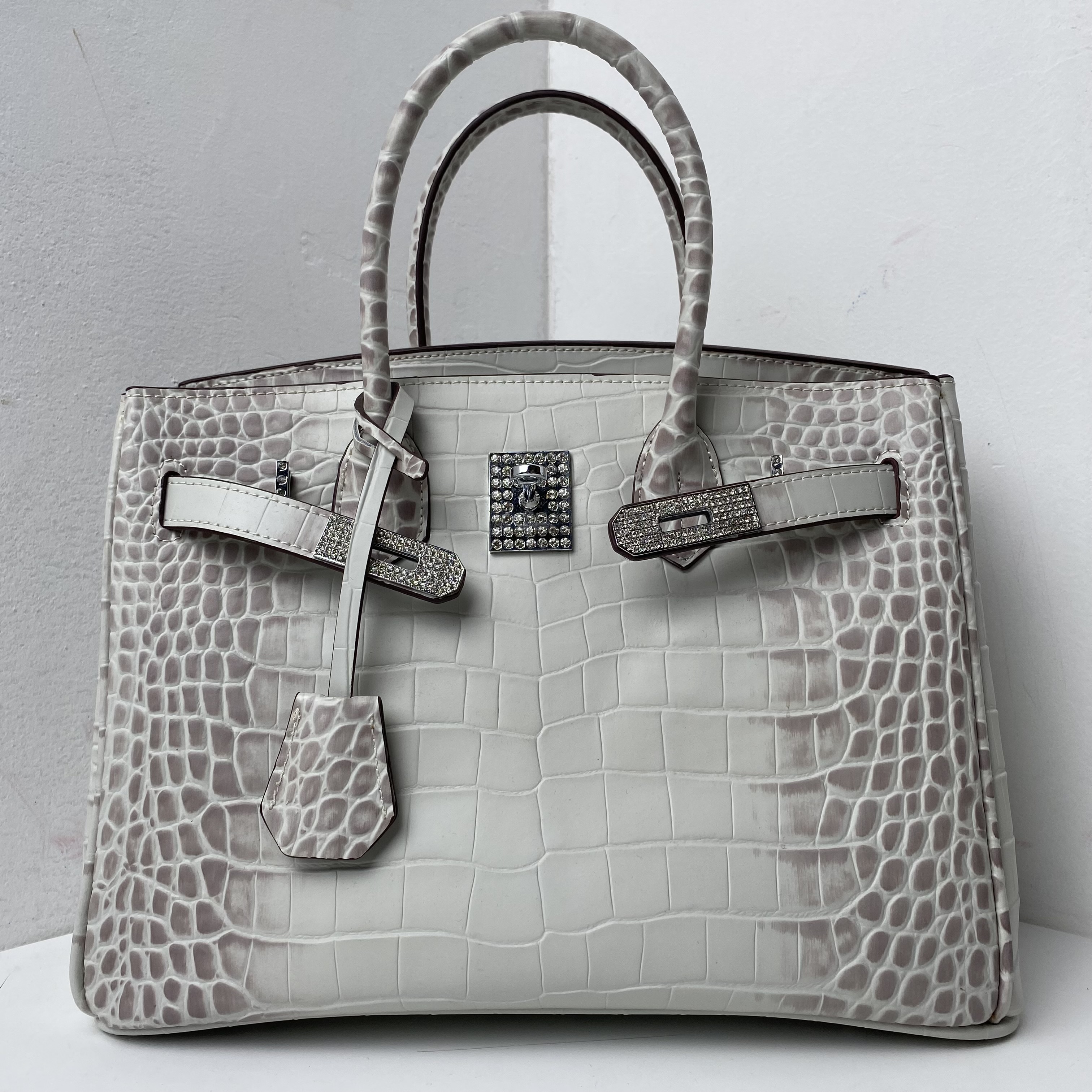 2087【赠小马挂件和雨衣袋】精品女包单肩斜挎