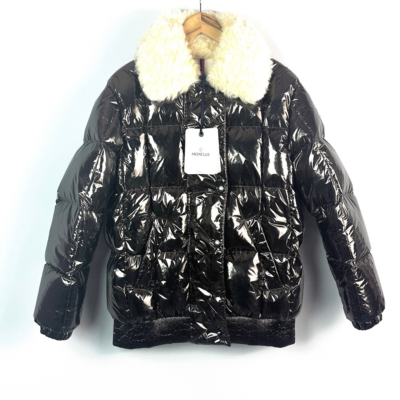 未使用 MONCLER 1码亮面羊毛领羽绒服 lm3055（胸围108 衣长70）